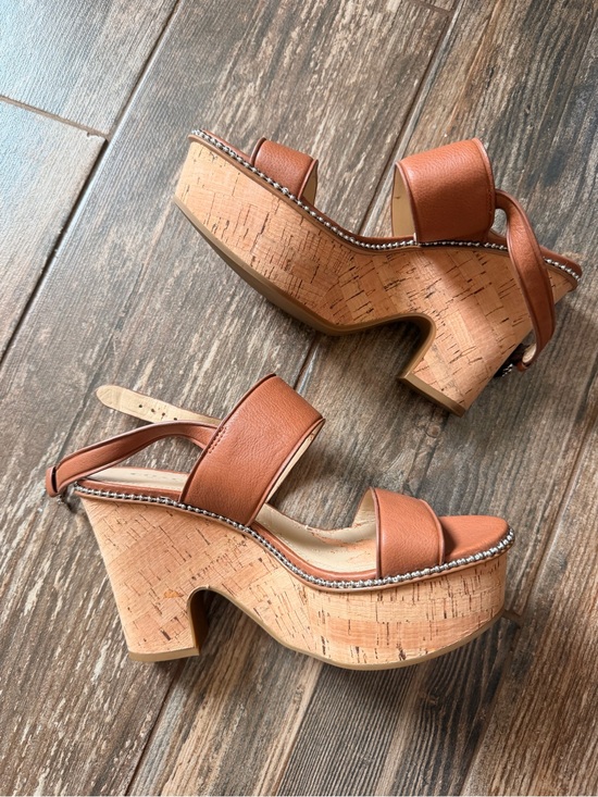 Coach Shoes - COACH Quartz Leather Platform Sandals Size 37
